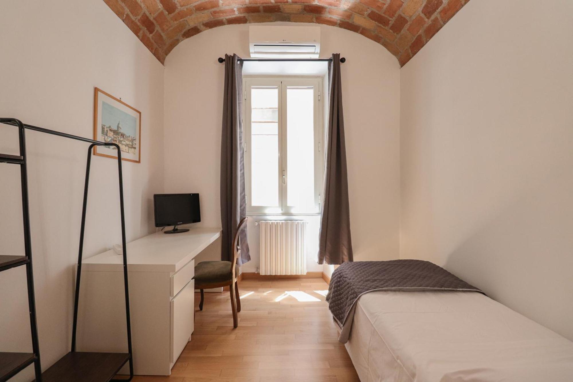 Casa Cecilia A Monti Apartment Rome Bagian luar foto